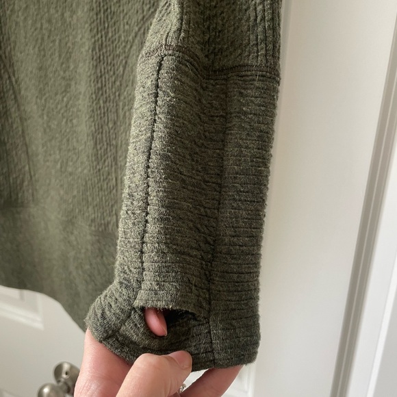 Lulu Lemon Tunic Dress Army/Olive Green. Excellent Condition. XS - Picture 3 of 8